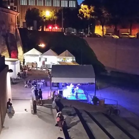 Lame 87 Отель типа 